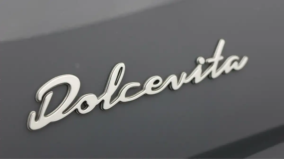 2022-fiat-500-10-dolcevita-big-20