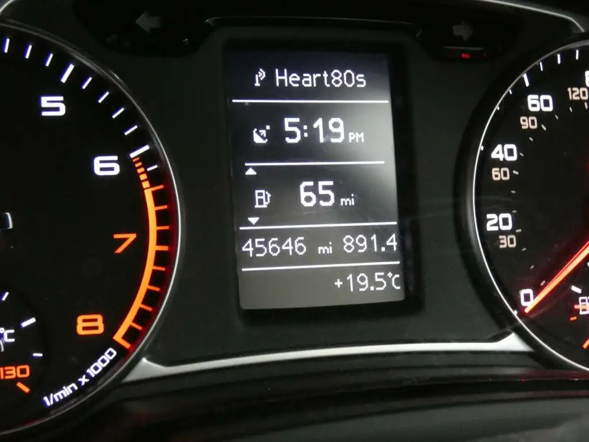 2017-audi-a1-10-tfsi-sport-hatchback-3d-big-51