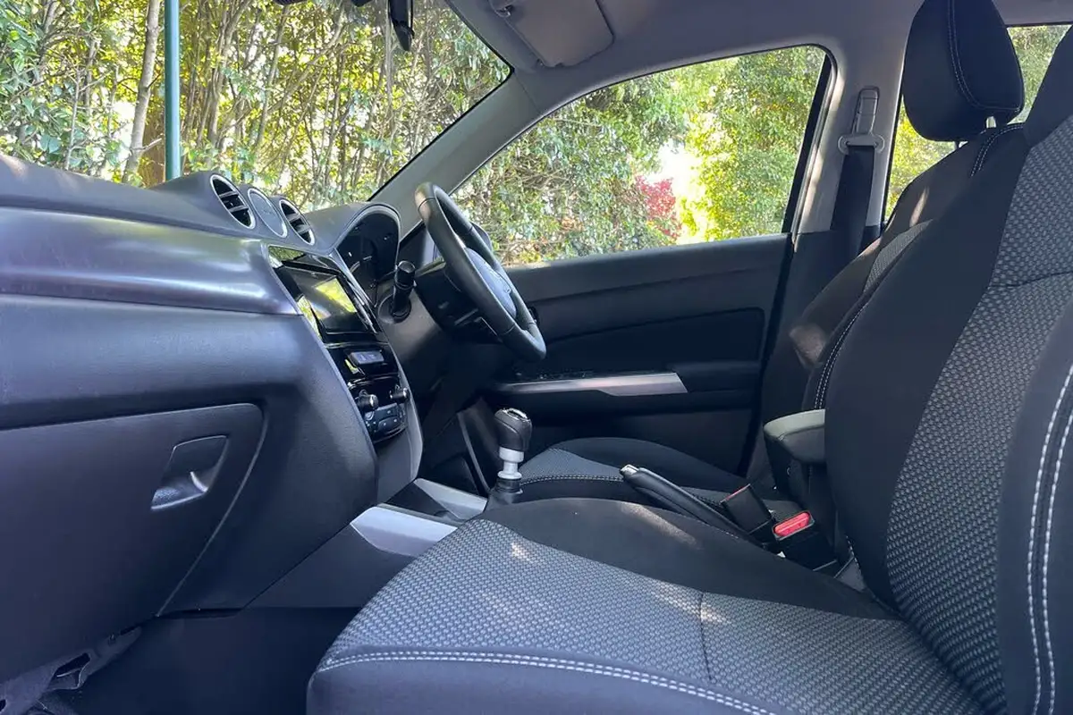 2023-suzuki-vitara-14-boosterjet-sz-t-big-3