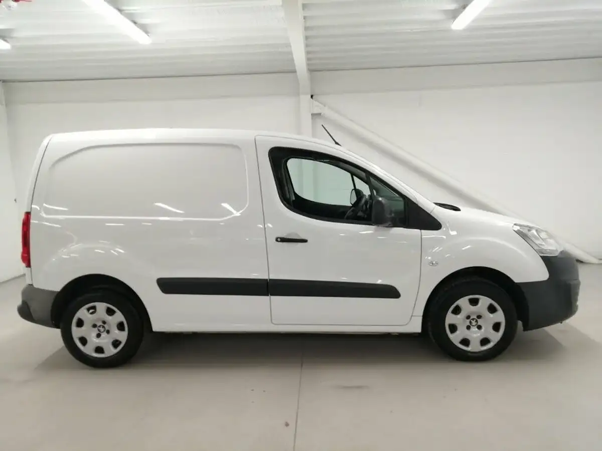 2016-peugeot-partner-16bluehdi-professional-l1-100eu6-854-big-22