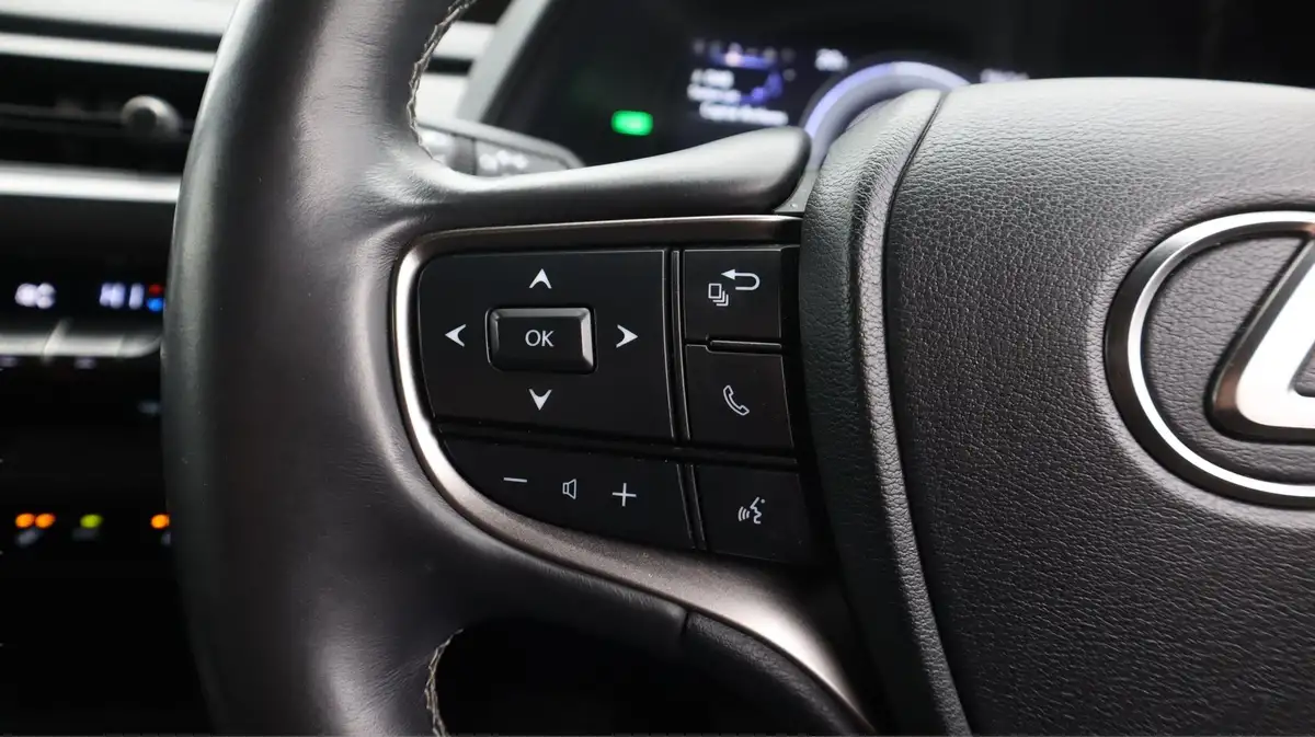 2021-lexus-ux-250h-20-ux-184bhp-without-navigation-big-24