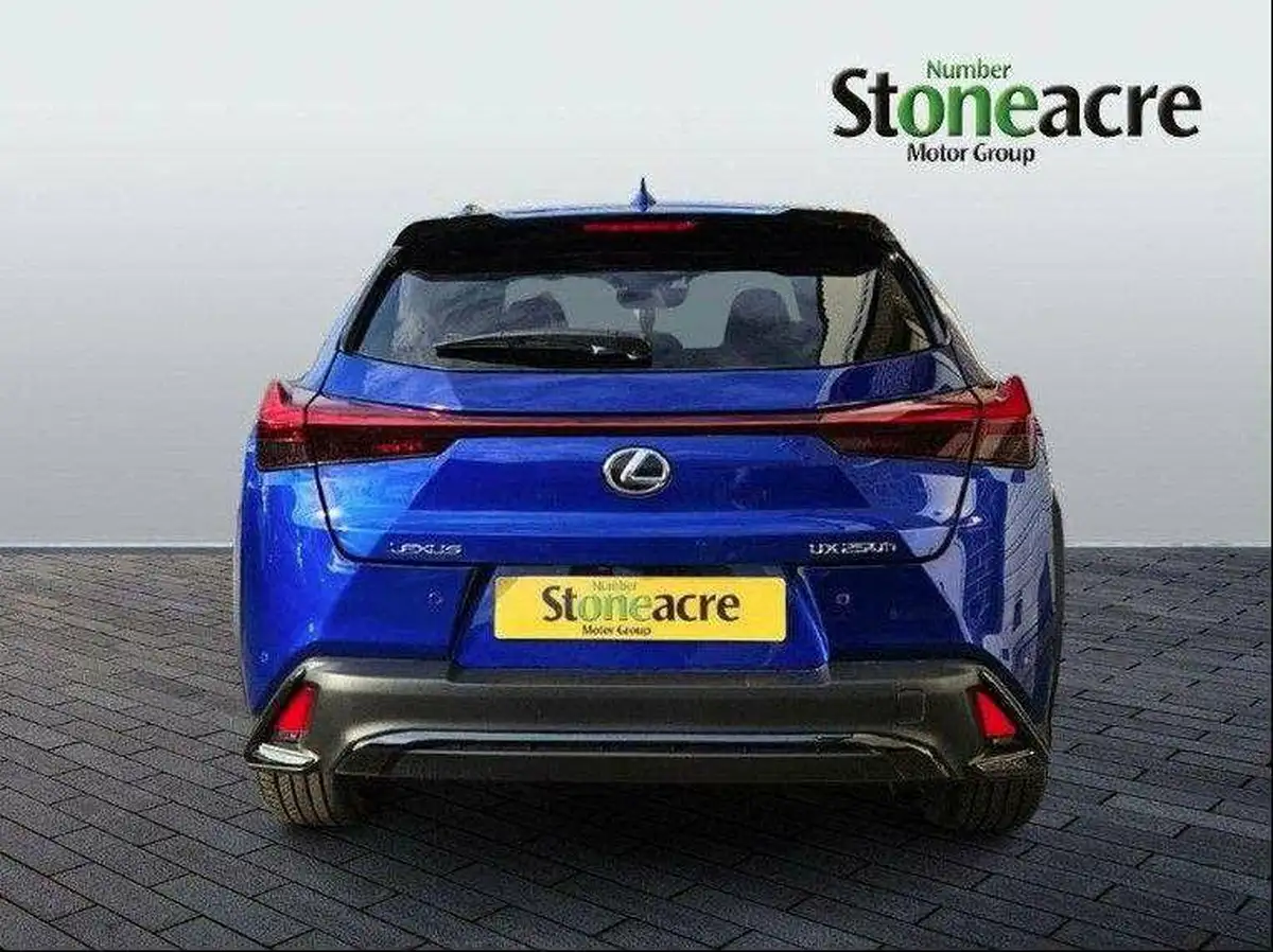2023-lexus-ux-250h-20-f-sport-design-big-5