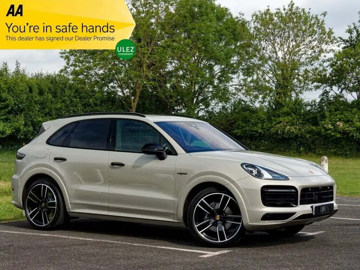 2023-porsche-cayenne-30-v6-e-hybrid-462ps-station-wagon-big-0