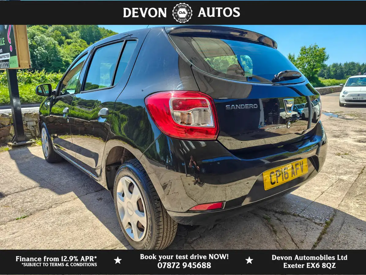 2016-dacia-sandero-12-ambiance-big-16