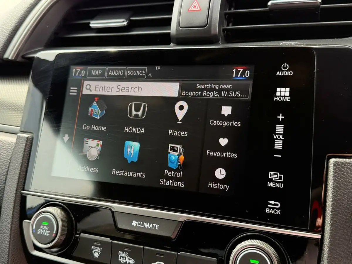 2019-honda-civic-10-vtec-turbo-sport-line-big-48