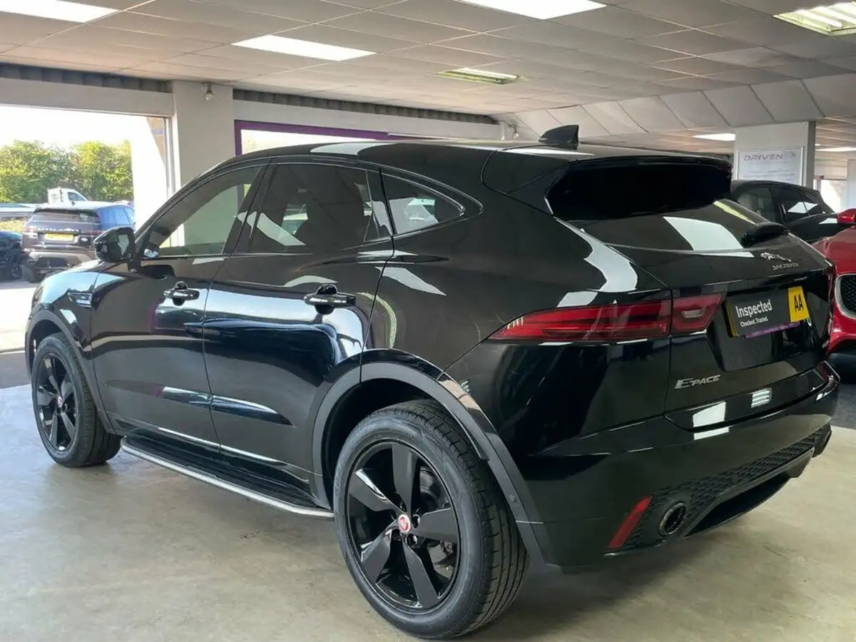 2019-jaguar-e-pace-20-i4d-r-dynamic-se-150ps-big-8
