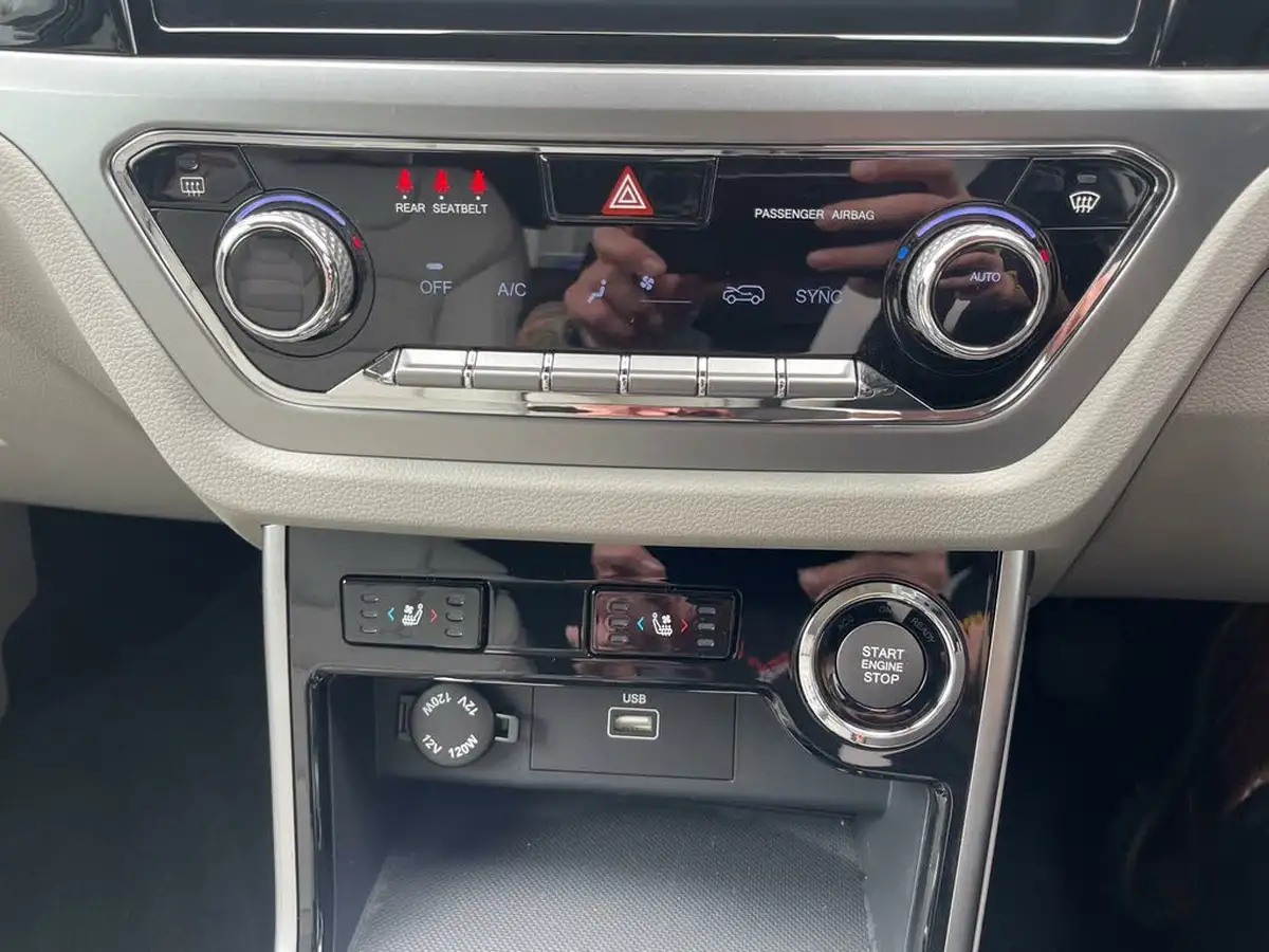 2024-kgm-ssangyong-korando-15-k40-big-50