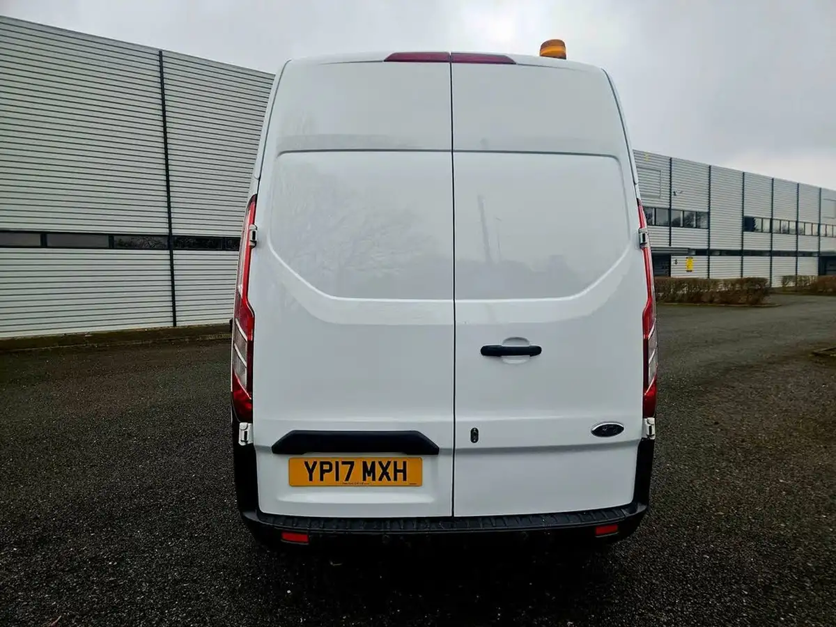 2017-ford-transit-custom-20tdci-290-l2h2-105pseu6-big-11