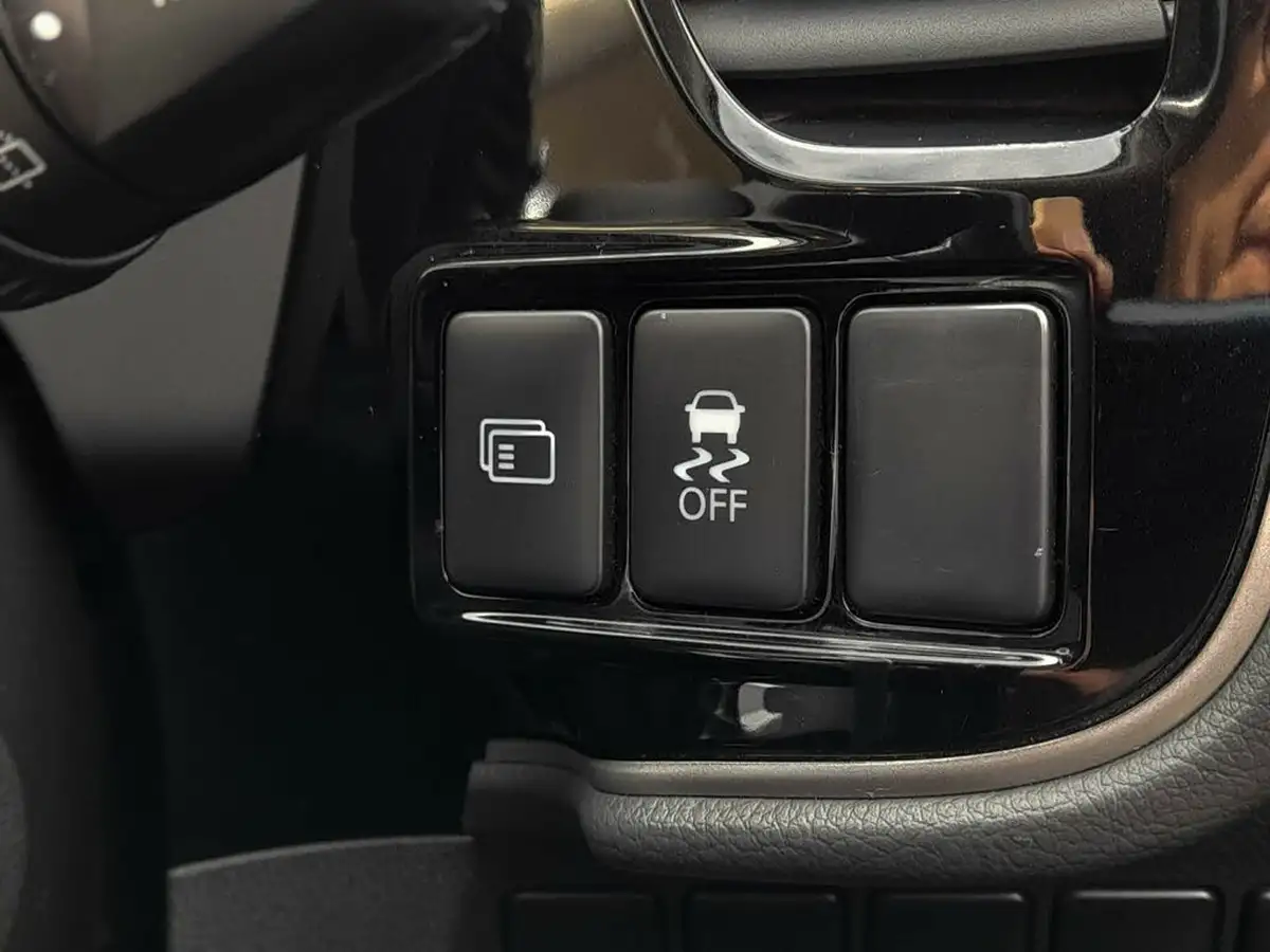 2015-mitsubishi-outlander-22di-d-gx4-auto-big-18