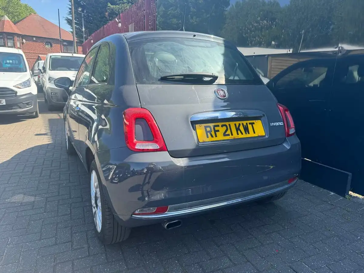 2021-fiat-500-10-dolcevita-big-8