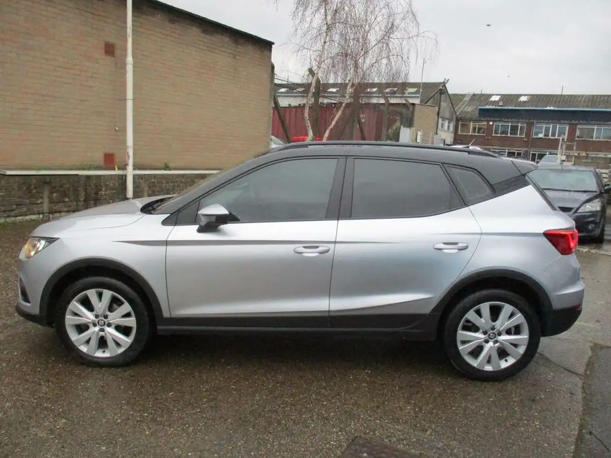 2018-seat-arona-10-tsi-se-technology-115ps-dsg-big-5