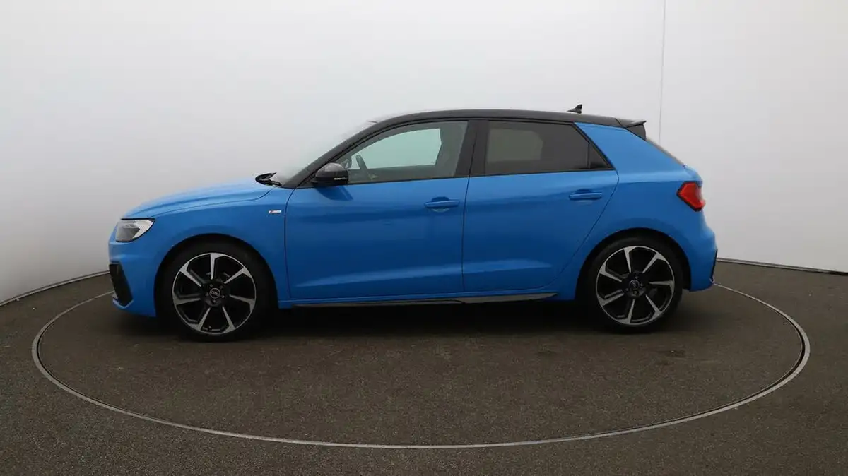 2021-audi-a1-10-25-tfsi-black-edition-s-tronic-big-3