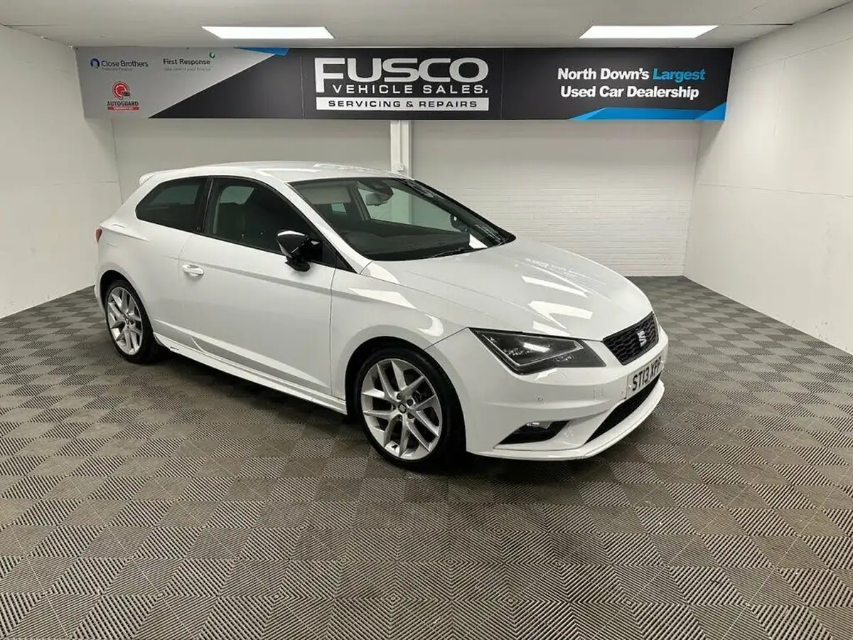2013-seat-leon-18-fr-tech-pack-ss-sportcoupe-3d-big-0