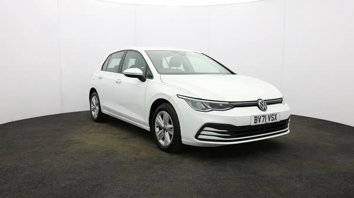 2021-volkswagen-golf-20tdi-life-hatchback-big-37