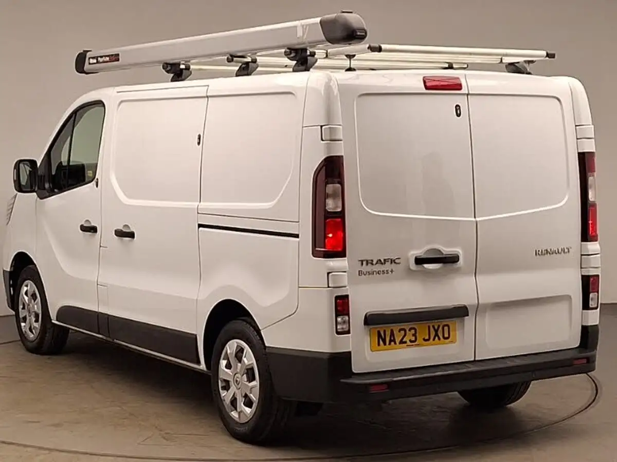 2023-renault-trafic-20dci-sl28-130-business-big-1