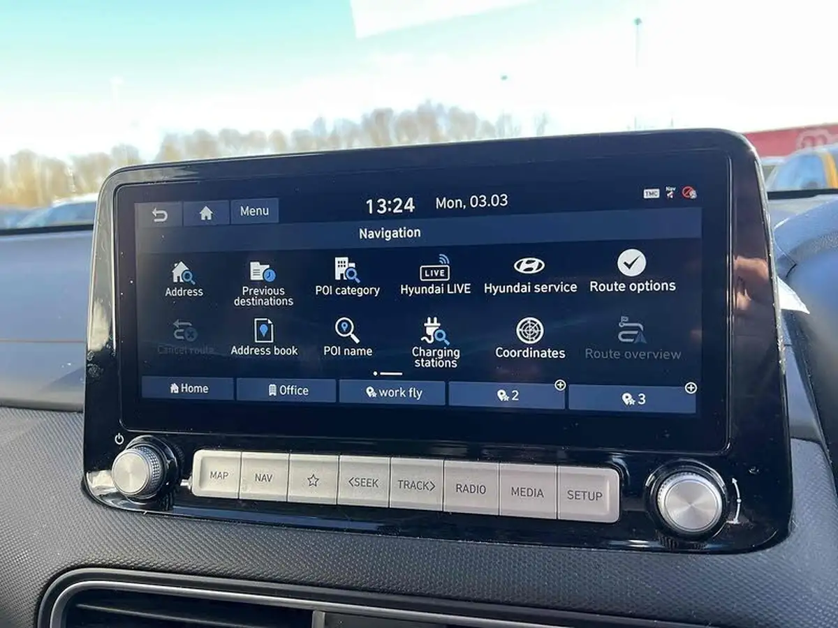 2020-hyundai-kona-e-premium-204ps-big-41