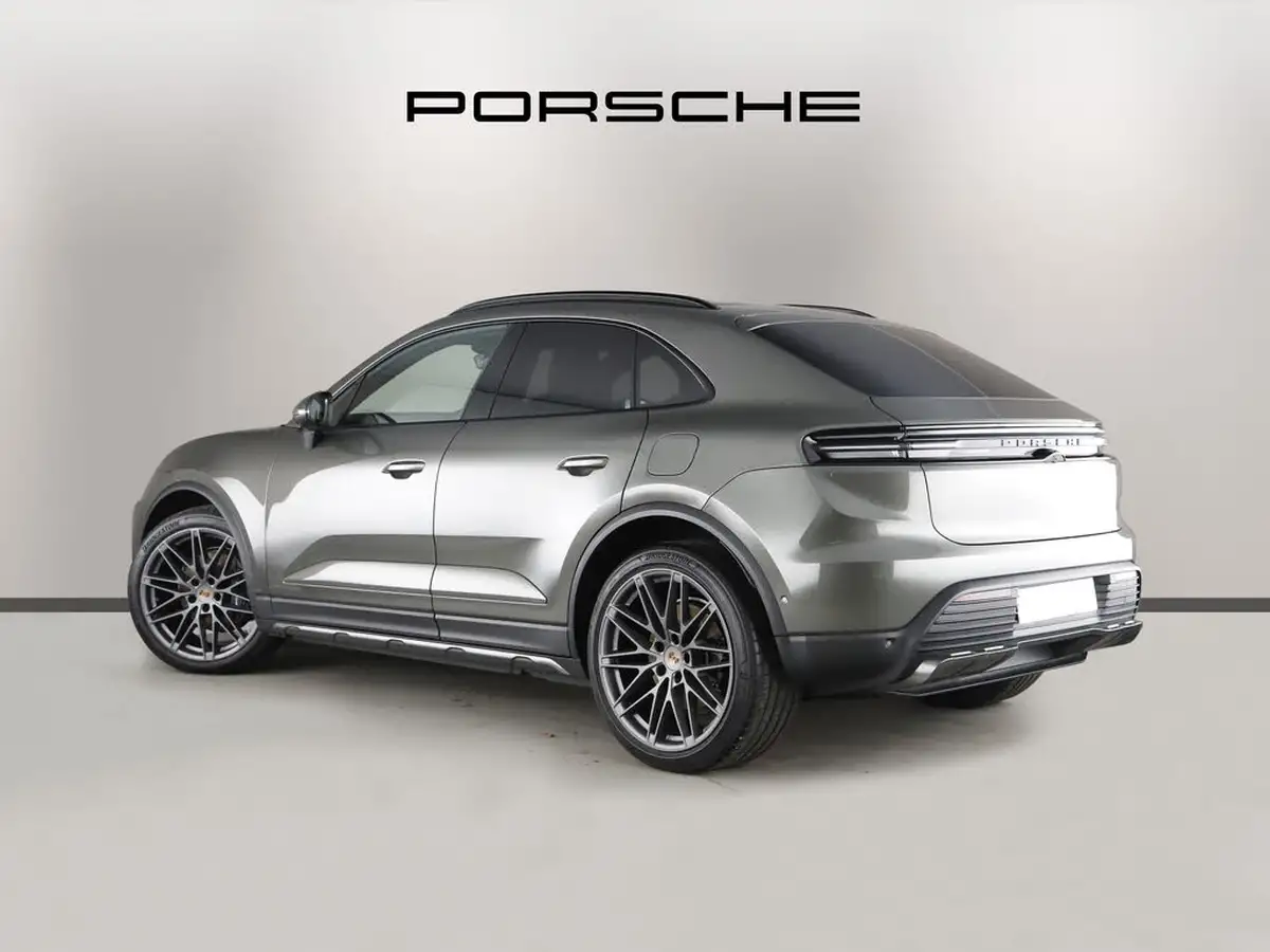 2025-porsche-macan-e-electric-big-1