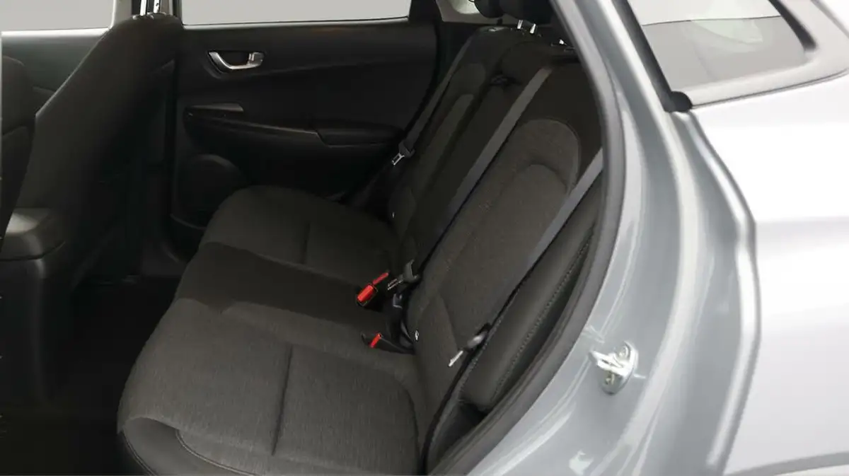 2021-hyundai-kona-e-premium-204ps-64kwh-7kw-obc-big-15