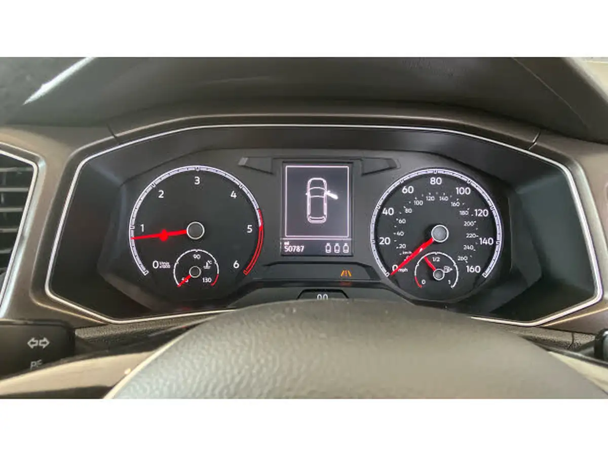 2019-volkswagen-t-roc-16tdi-se-big-17