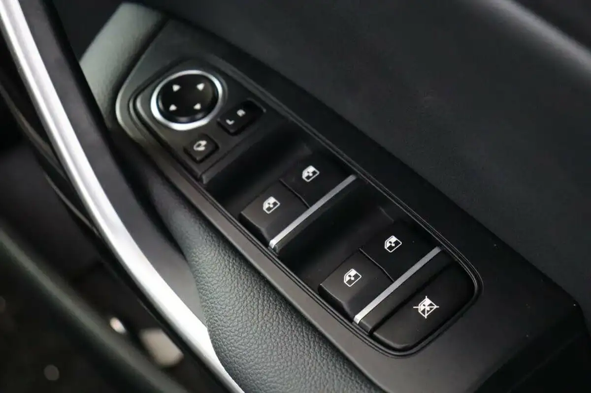 2022-kia-xceed-10-t-gdi-connect-big-31