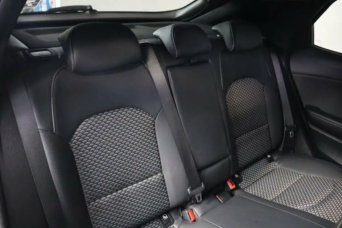 2022-kia-xceed-10-t-gdi-connect-big-27