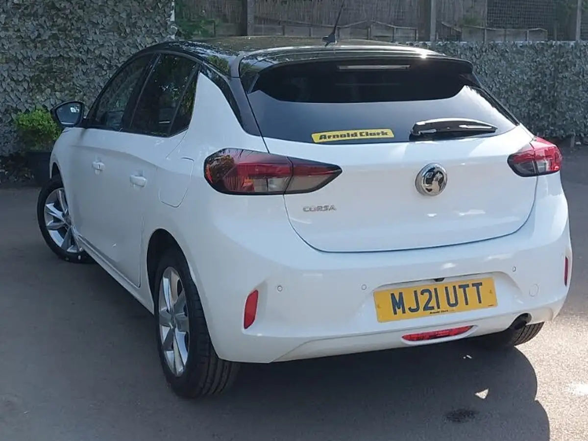 2021-vauxhall-corsa-12i-elite-nav-big-1