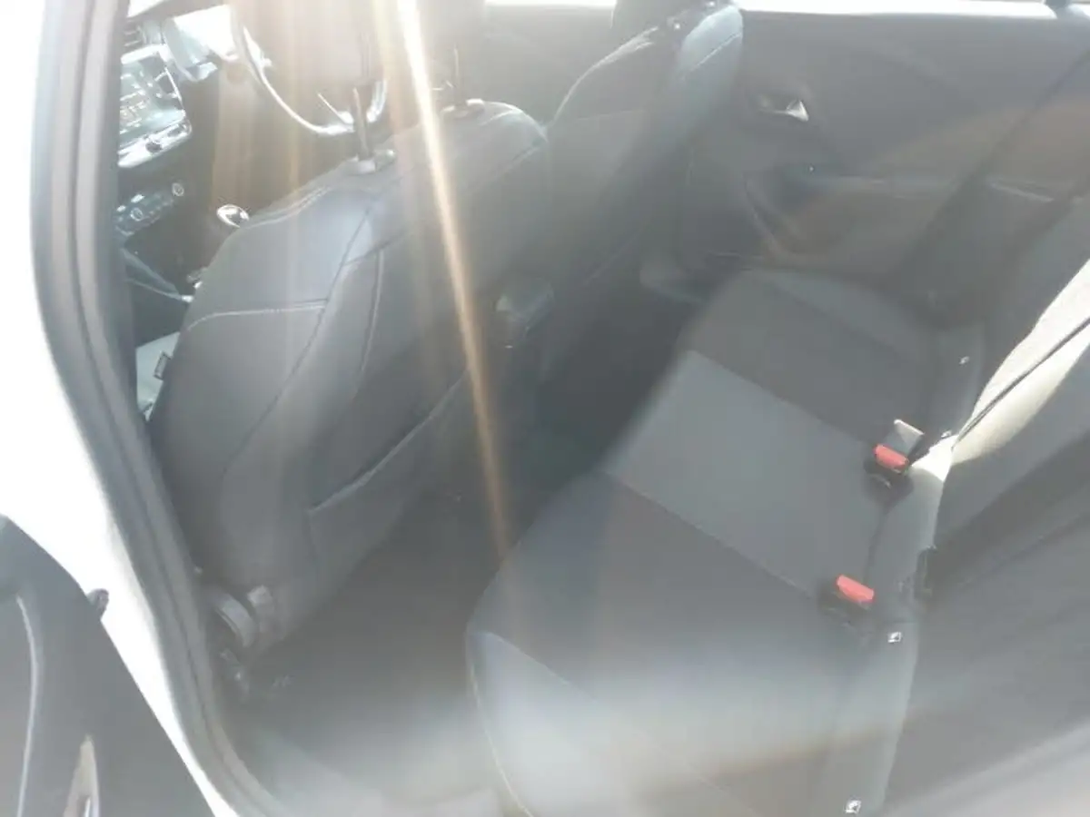 2021-vauxhall-corsa-12i-elite-nav-big-5