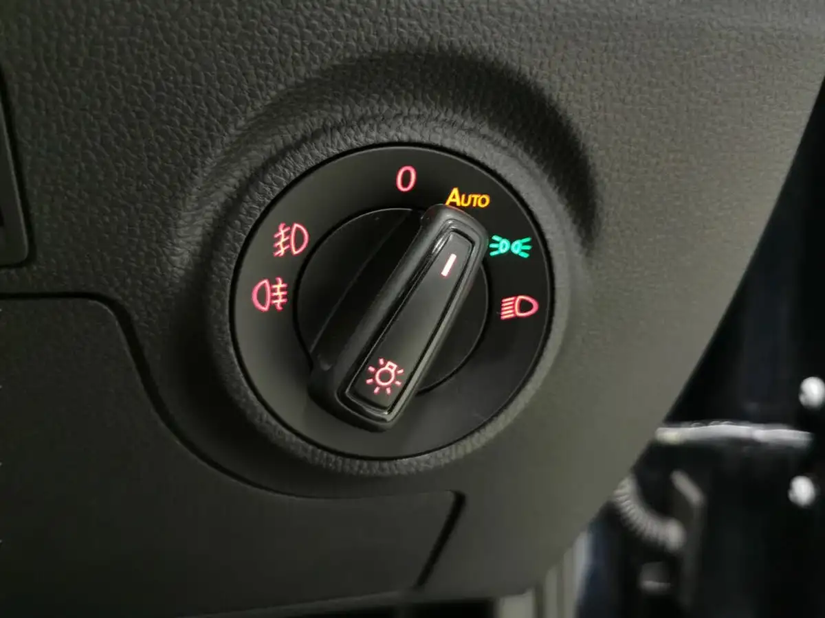 2022-seat-ibiza-10-tsi-se-technology-big-23
