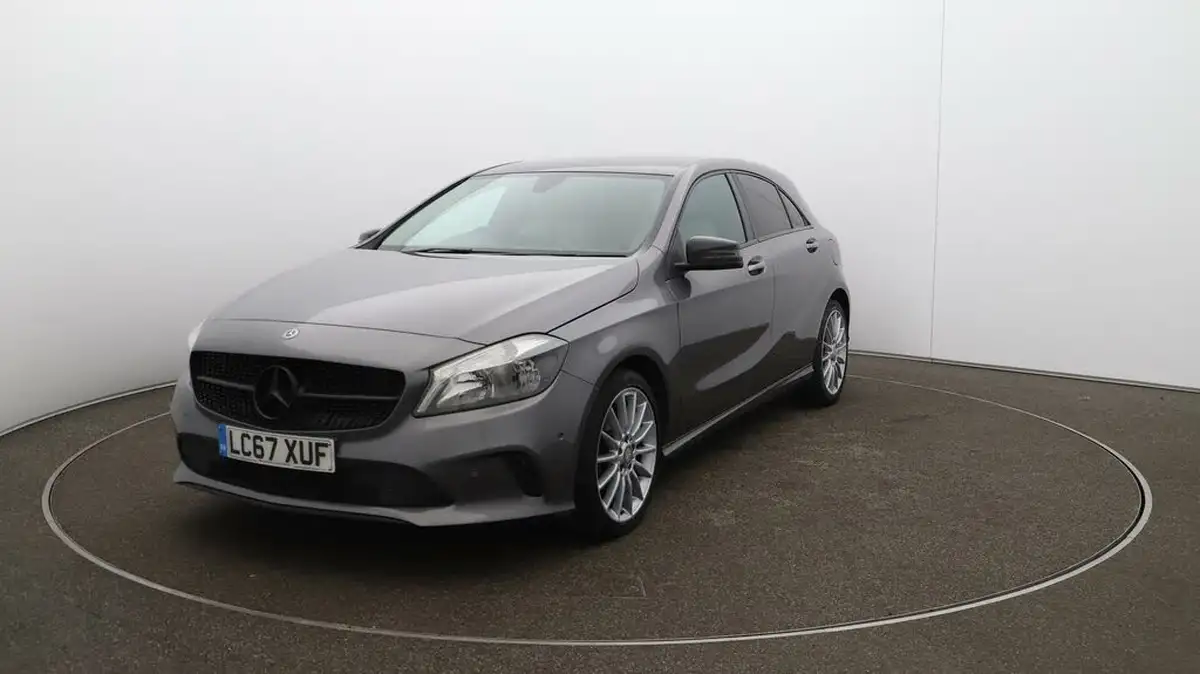 2018-mercedes-benz-a-class-15d-a180d-sport-109ps-executivess-hatchback-5d-7g-dct-big-34