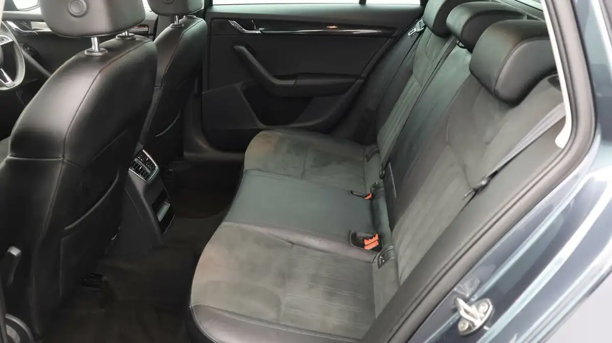 2020-skoda-octavia-15-tsi-se-l-estate-dsg-big-15
