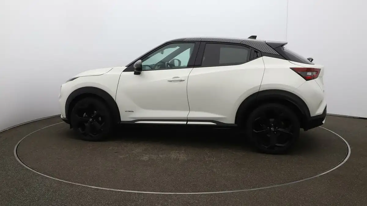 2022-nissan-juke-16-hybrid-premiere-edition-big-56