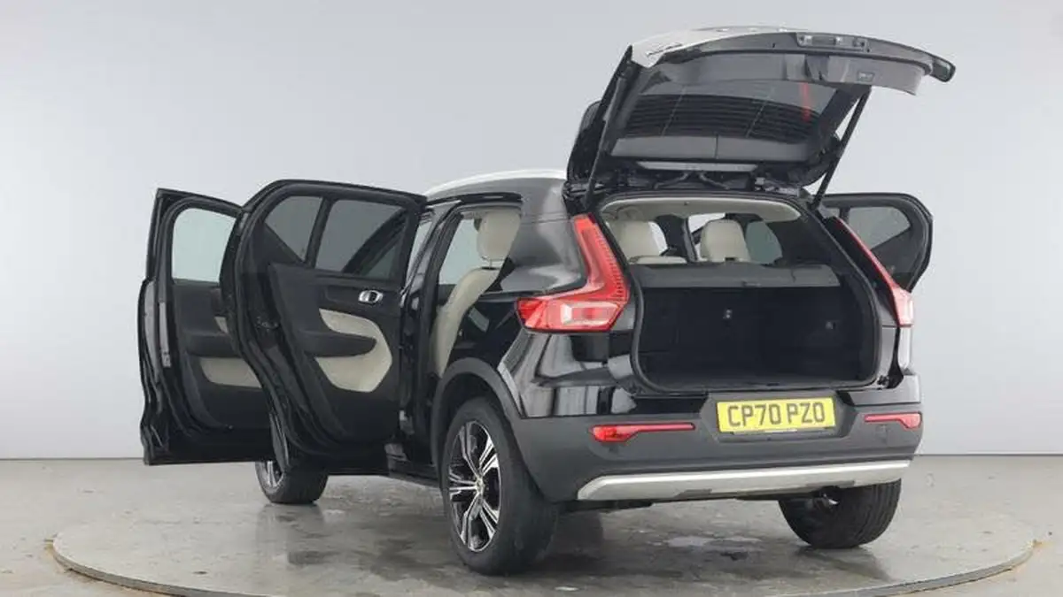 2020-volvo-xc40-15-t3-inscription-pro-geartronic-big-10