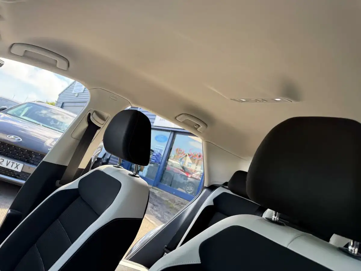 2021-volkswagen-t-roc-15-tsi-sel-dsg-big-35