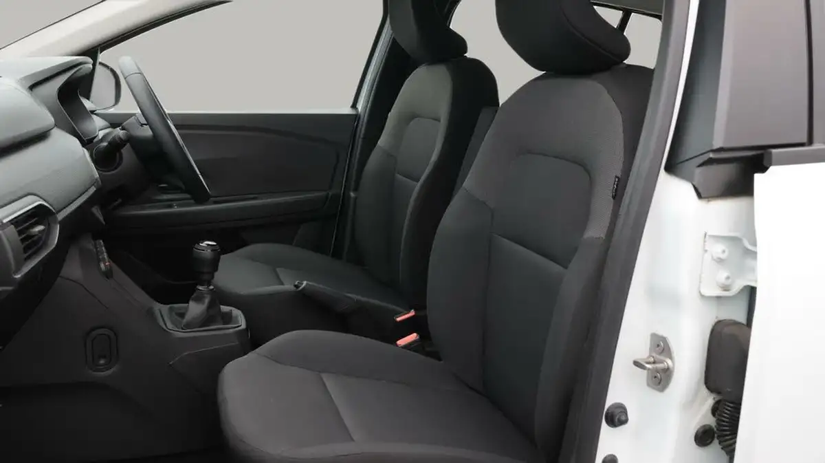 2022-dacia-sandero-10-sce-essential-big-13