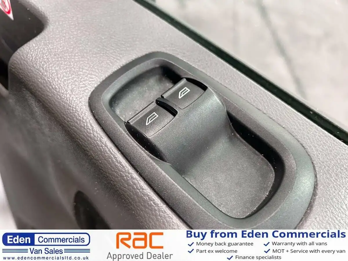 2022-ford-transit-20tdci-350-l2h2-leader-130pseu6d-rwd-panel-van-big-18