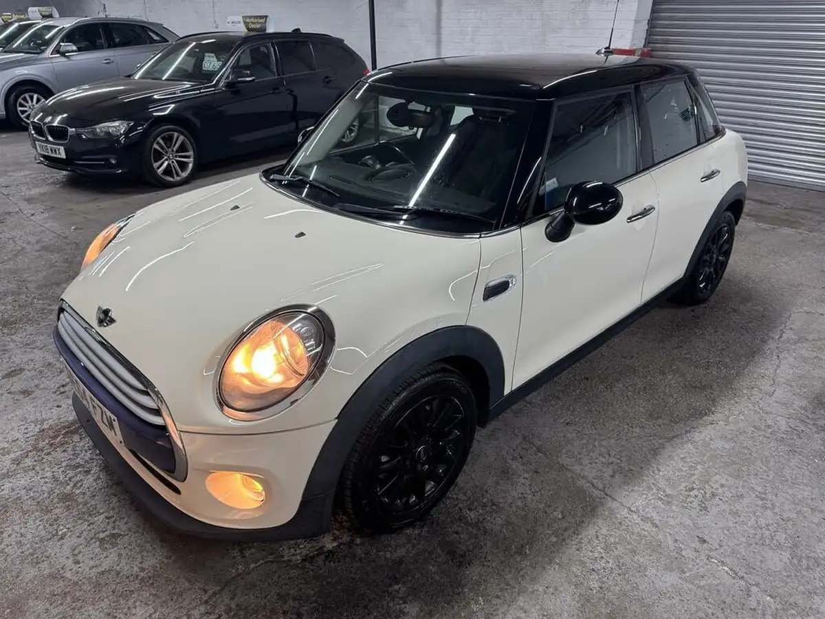2015-mini-cooper-15td-cooper-d-114bhp-5d-big-1