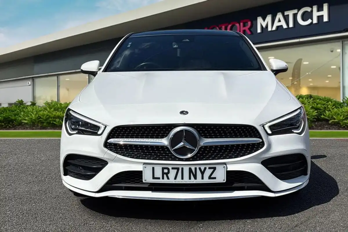 2021-mercedes-benz-cla-13-cla-180-amg-line-premium-plus-coupe-4d-big-5