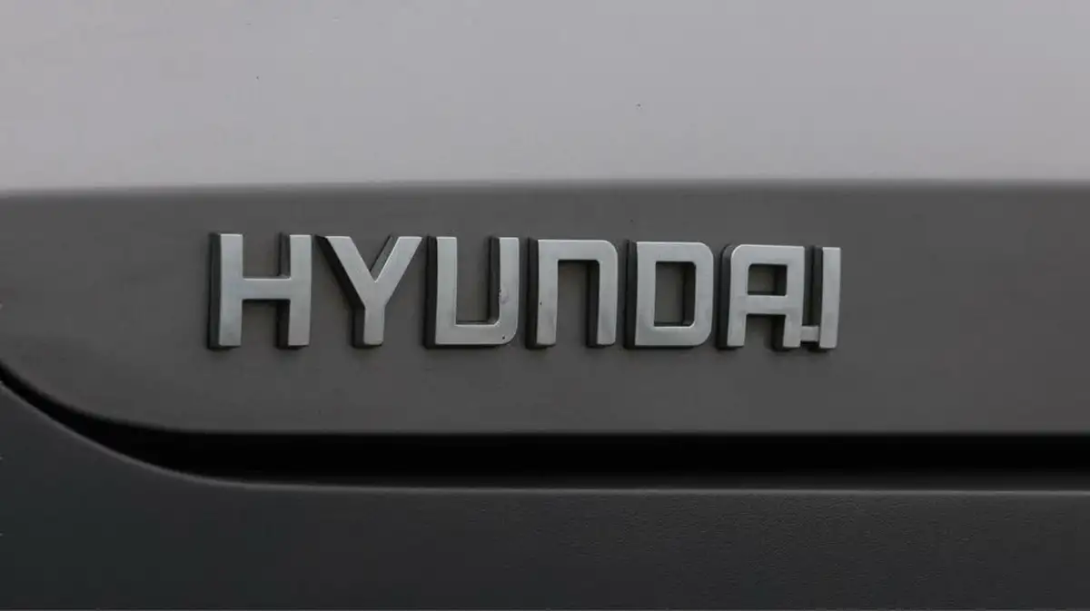 2022-hyundai-bayon-10-t-gdi-se-connect-dct-big-20