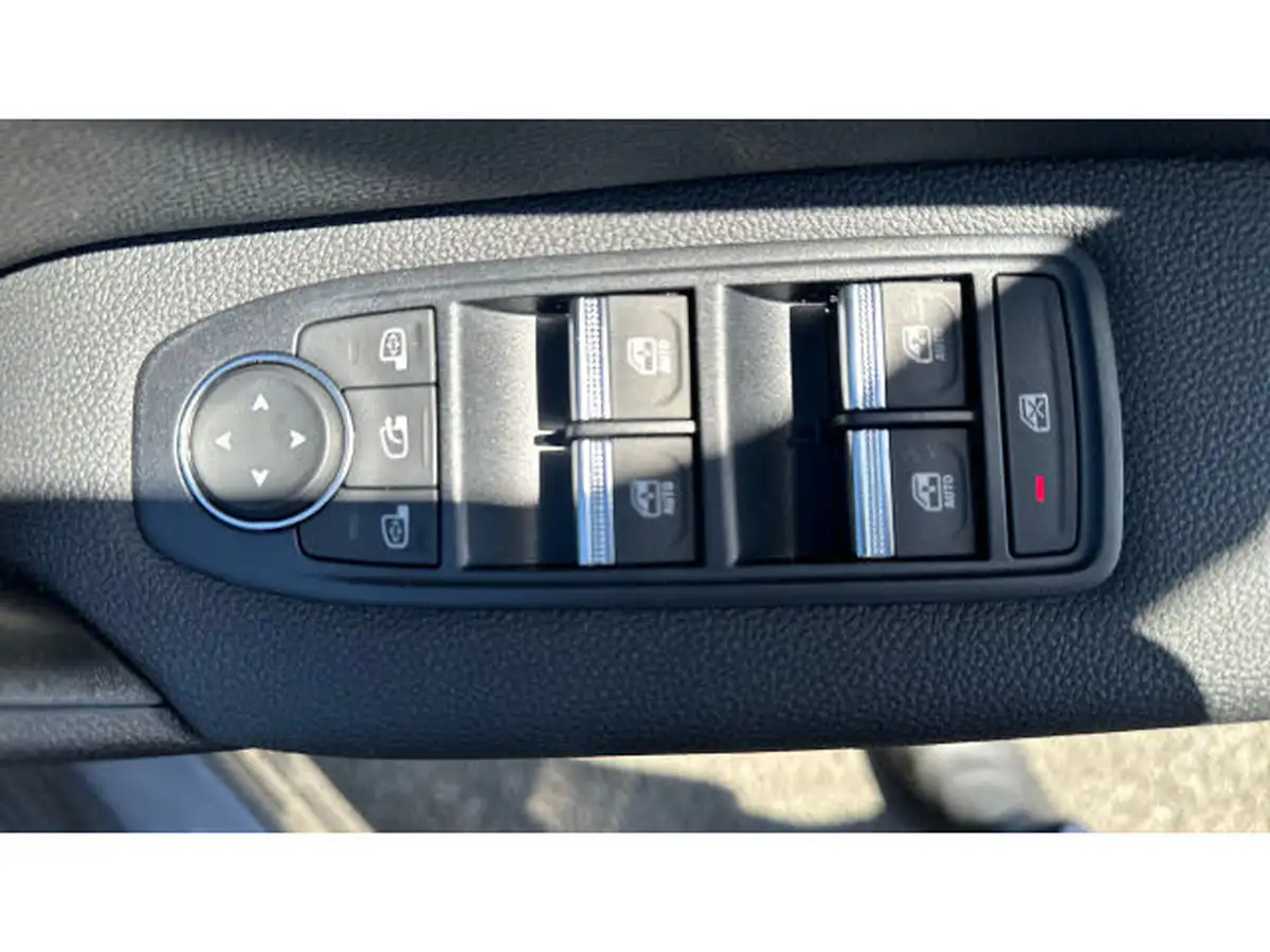 2024-renault-captur-16-techno-145ps-full-big-53