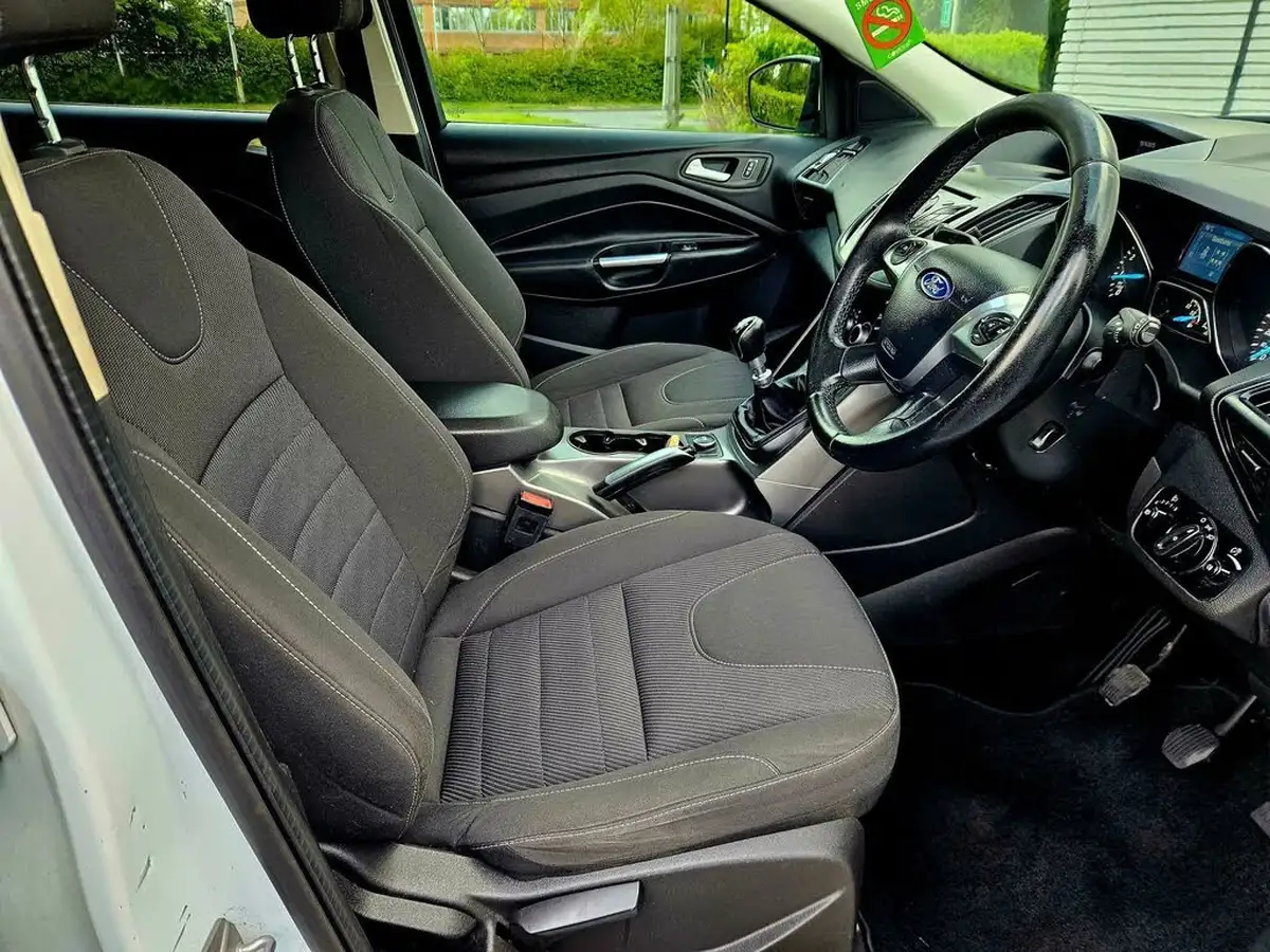 2015-ford-kuga-15t-zetec-150ps-big-22
