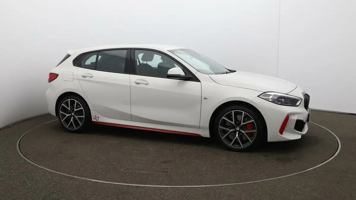2023-bmw-1-series-20-128ti-lcp-big-45