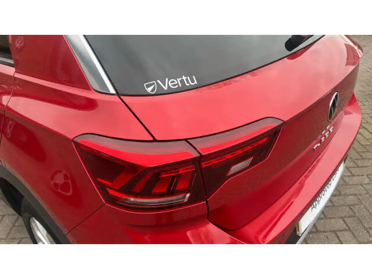 2022-volkswagen-t-roc-15-tsi-style-hatchback-5d-big-21