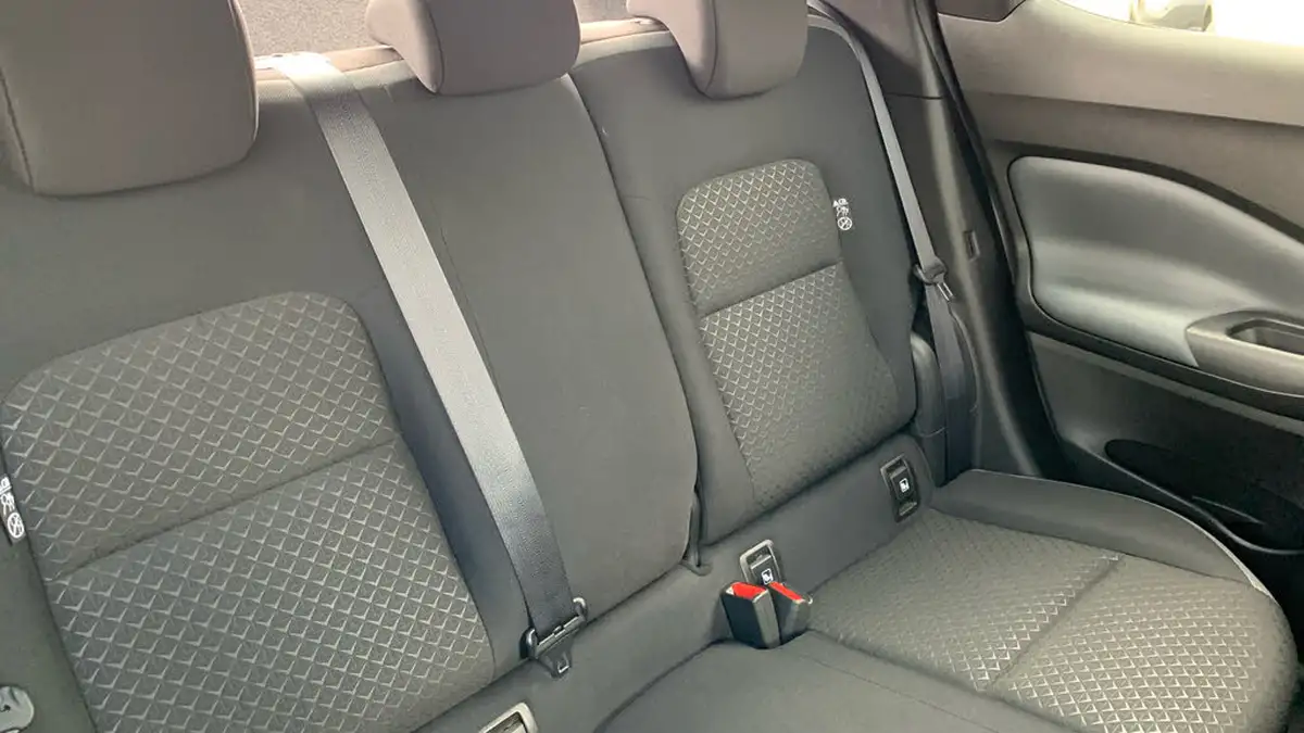 2020-nissan-juke-10-dig-t-n-connecta-117ps-dct-big-20