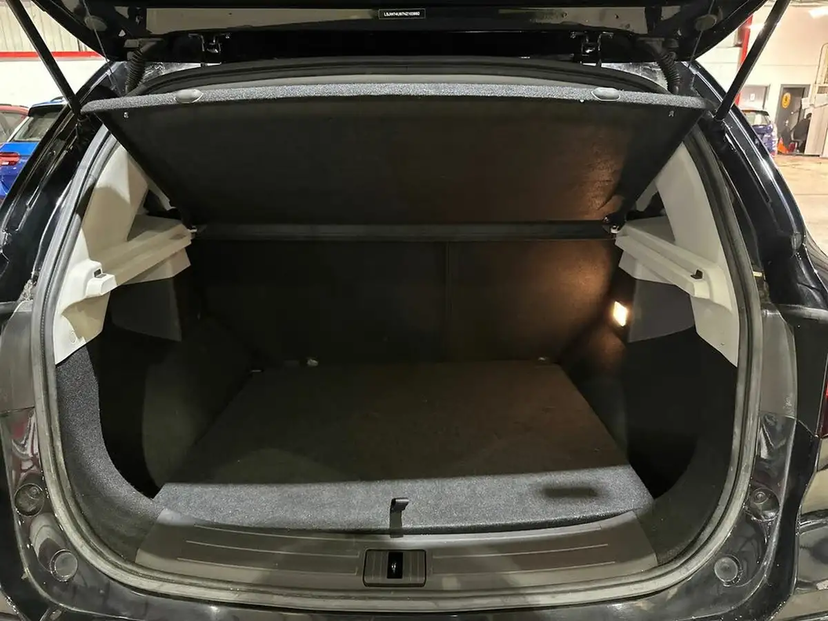 2022-mg-zs-suv-15-vti-tech-excite-big-22