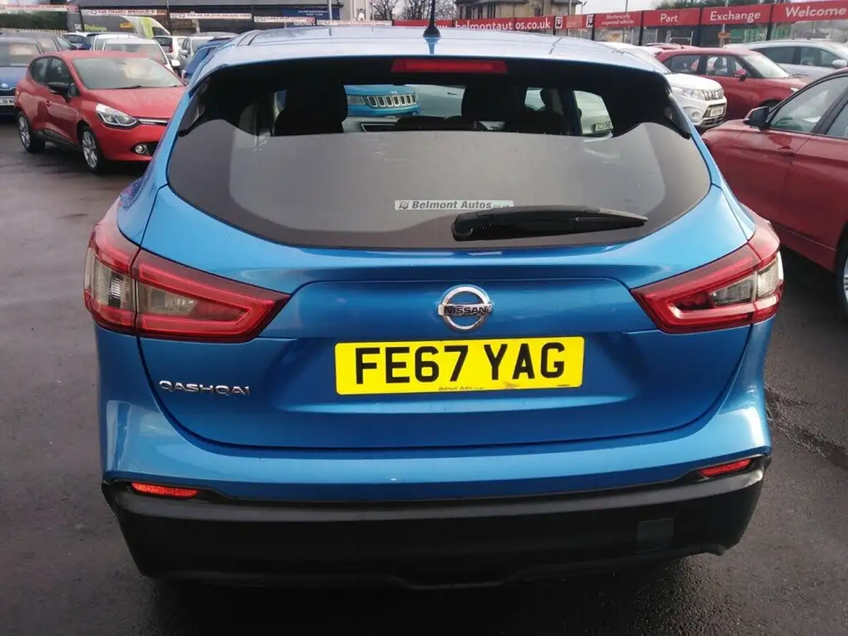 2017-nissan-qashqai-15dci-acenta-big-6