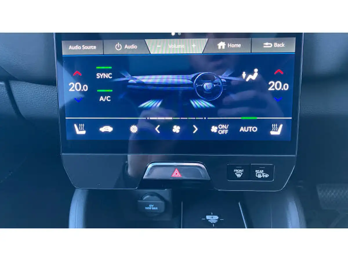 2023-honda-eny1-e-advance-big-34