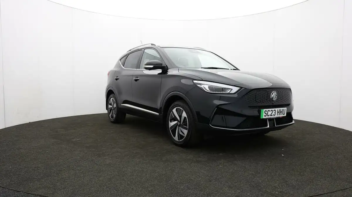2023-mg-zs-suv-e-trophy-connect-ev-156ps-long-range-big-42
