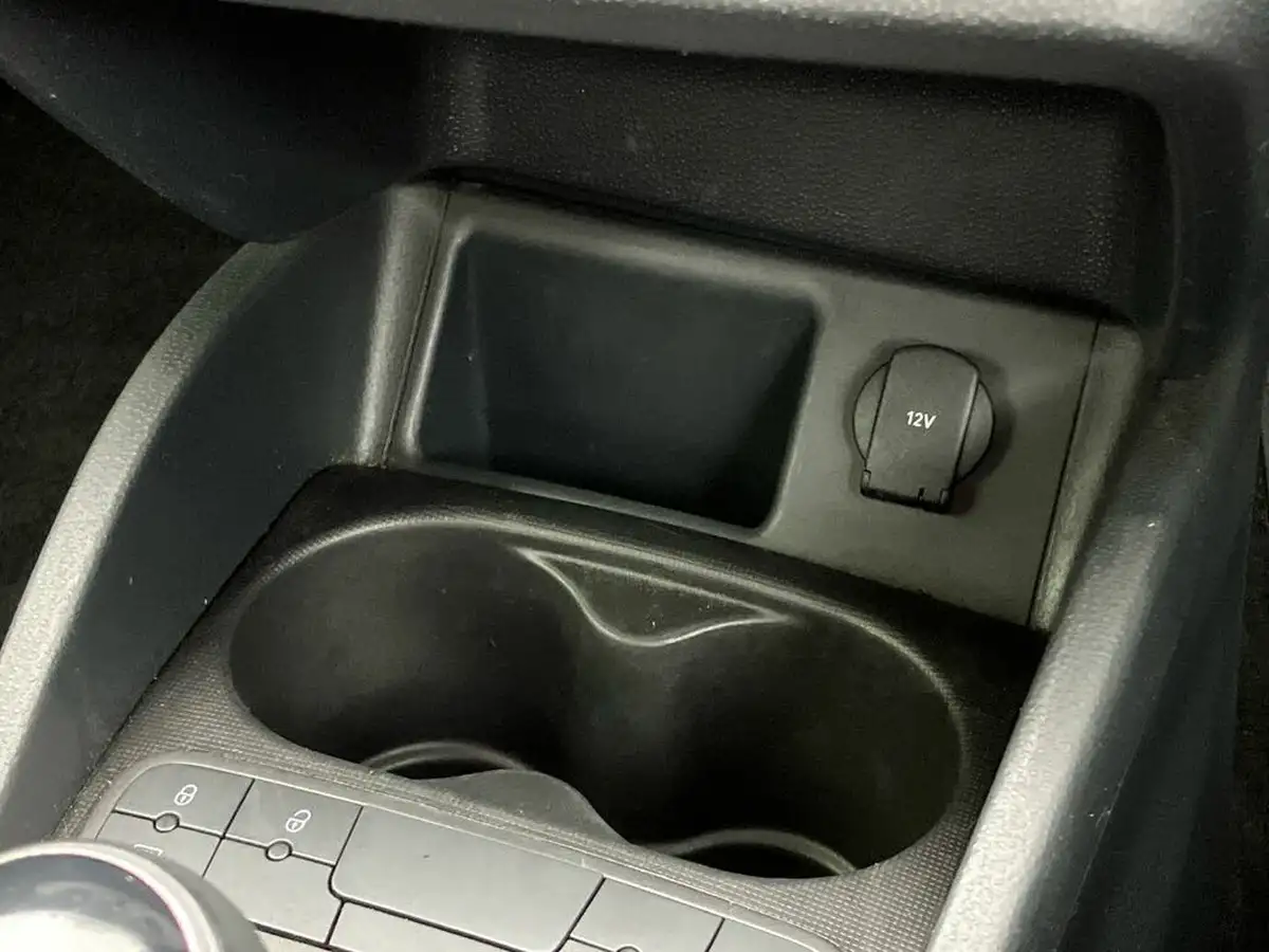 2014-seat-ibiza-12-fr-105ps-sportcoupe-3d-big-38
