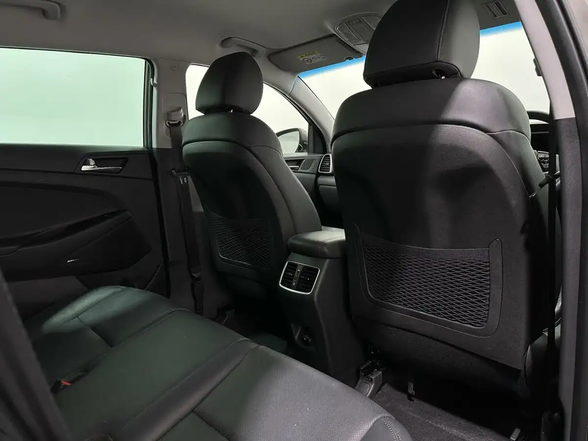 2019-hyundai-tucson-16crdi-premium-136ps-dct-big-40