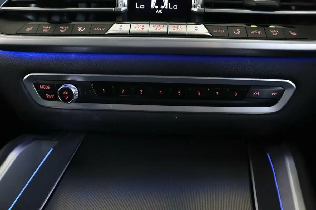 2021-bmw-x6-30td-xdrive30d-m-sport-big-21